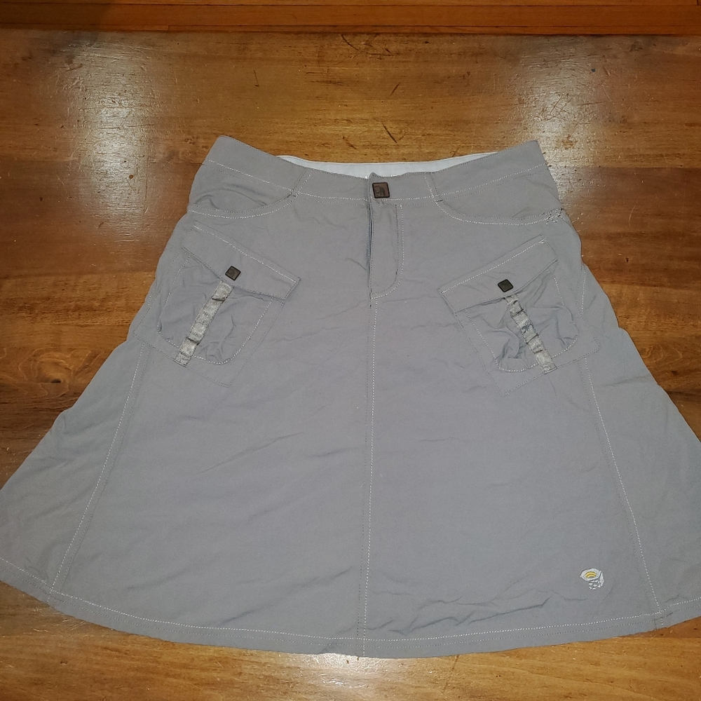 Mountain Hardware gray cargo skirt